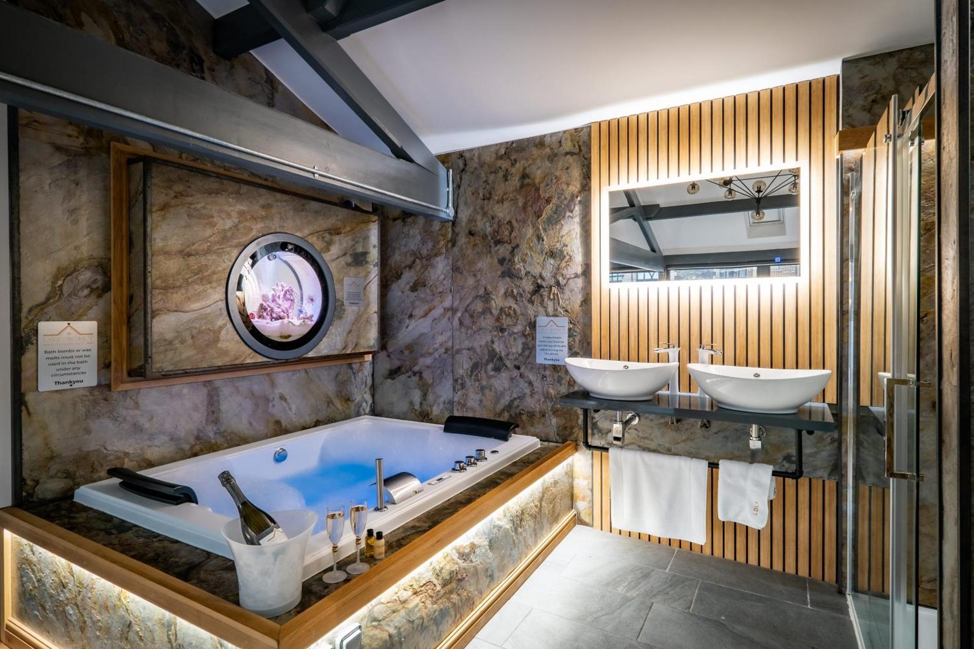Architect'S Loft Apartment วินเดอร์เมียร์ ภายนอก รูปภาพ